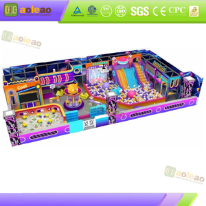 Attrezzature per parchi giochi al coperto Gioco morbido Arrampicata per bambini Parco avventura per bambini (combinazione scivolo, arrampicata e altalena) 