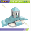 Pastellfarbenes modulares Softplay mit Roll- und Kletterelementen