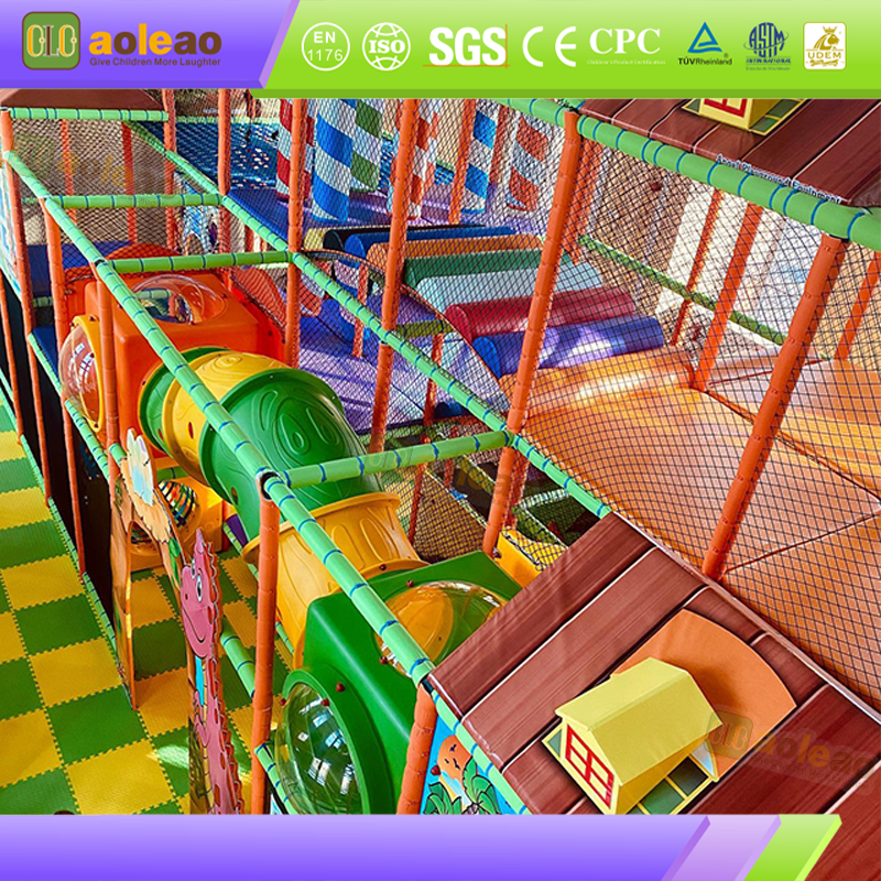 Mal&eacute; Soft Play Slide Maze zař&iacute;zen&iacute;, mini vnitřn&iacute; hřiště, siln&aacute; přizpůsobivost