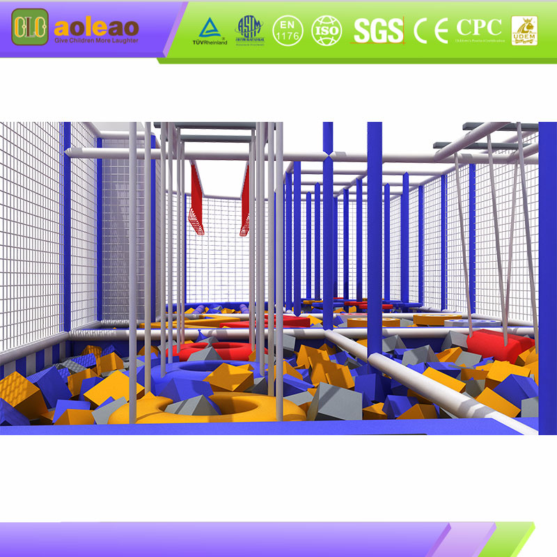 Foam pit ninja ເສັ້ນທາງອຸປະສັກ