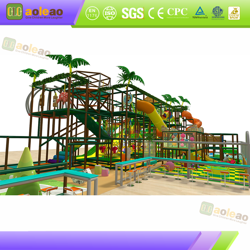 Petite installation de toboggan labyrinthe de jeu doux, module compl&eacute;mentaire de parc de trampoline, augmentation des revenus